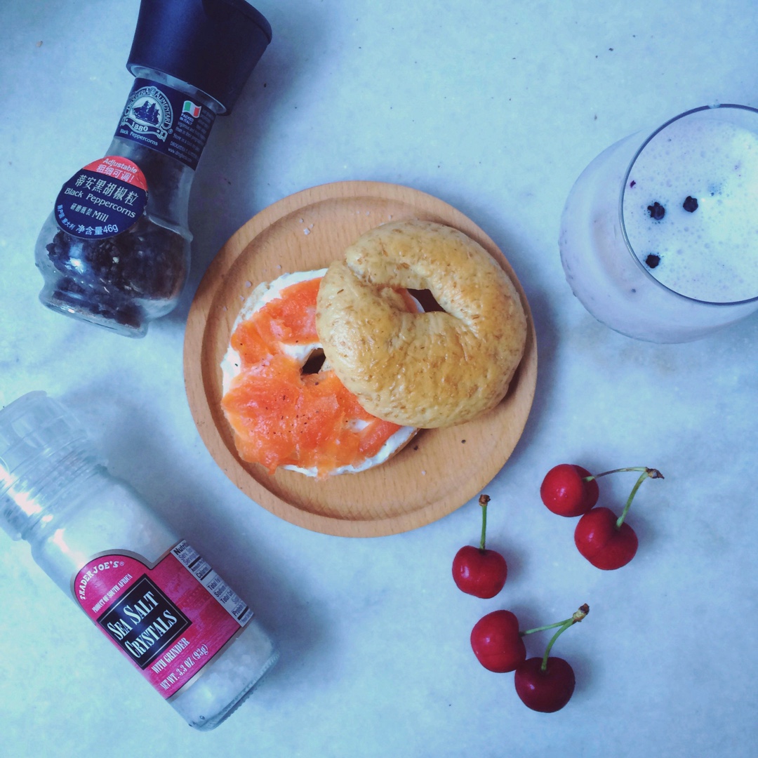 黑芝麻全麦贝果