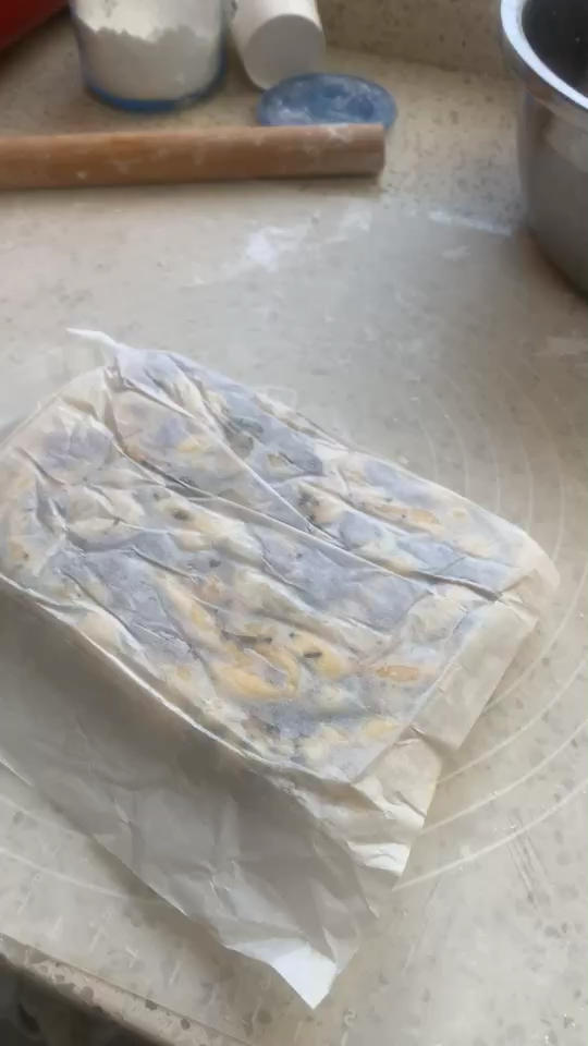 （视频食谱）自制沙琪玛／萨其马