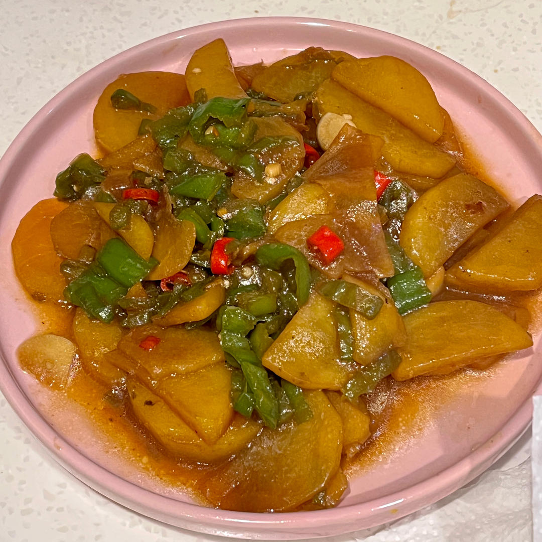 比肉都好吃的青椒炒土豆片😋简单又美味❗️