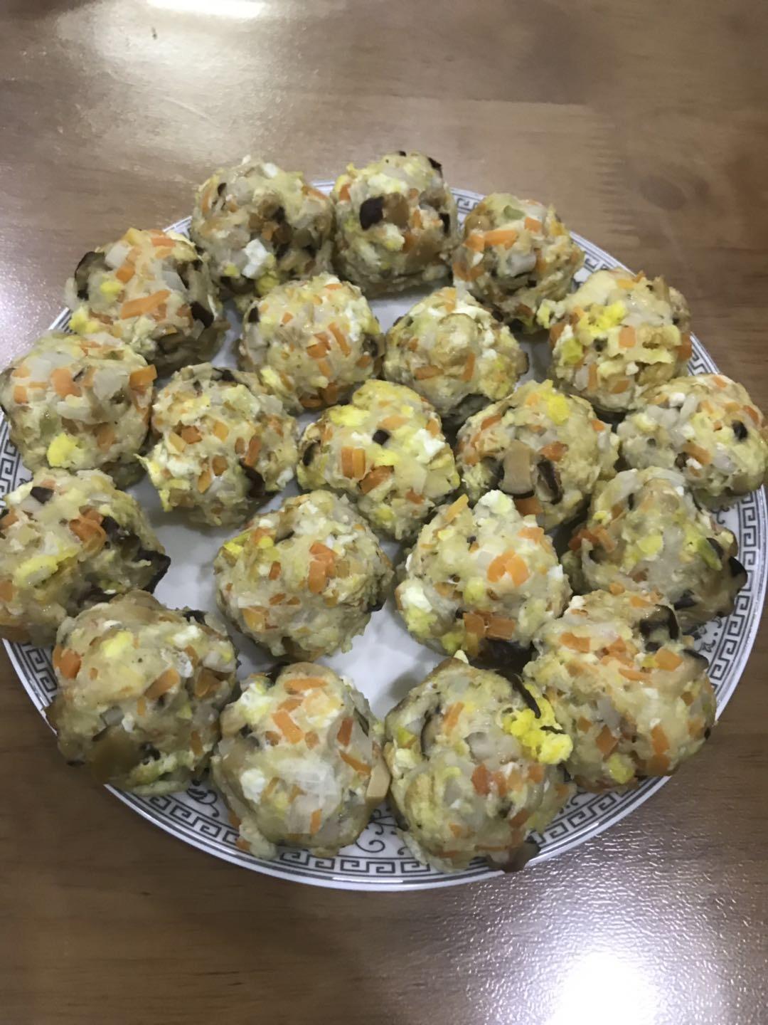 香菇胡萝卜鸡胸肉丸