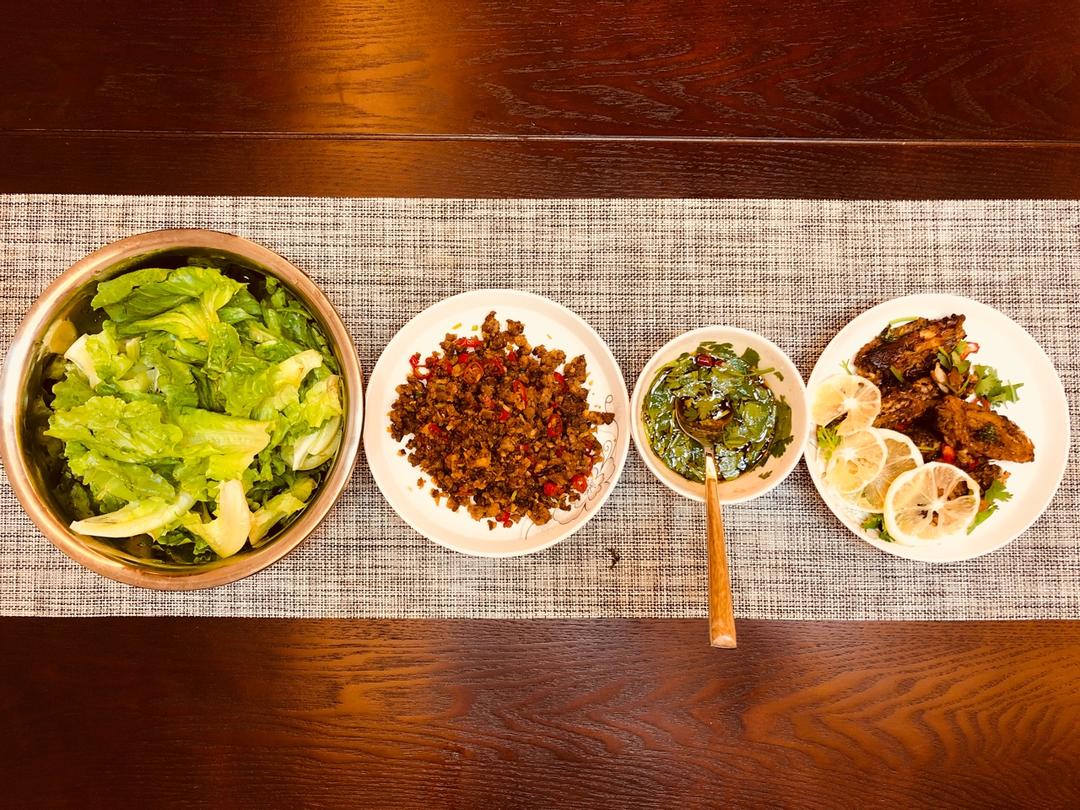迷迭香柠檬烤鸡腿（或鸡翅）