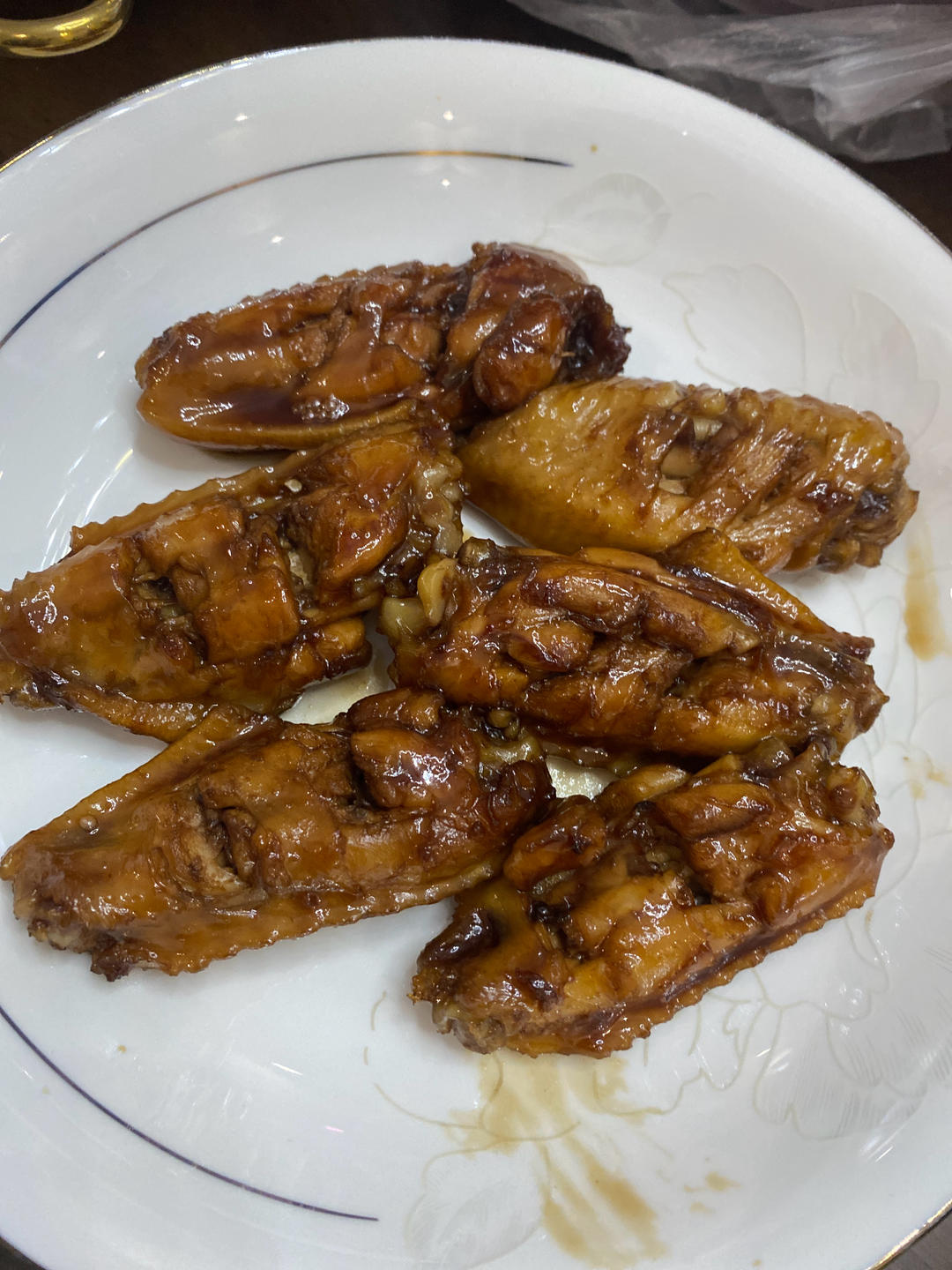 好吃到吮手指的【可乐鸡翅】，新手零失败做法～