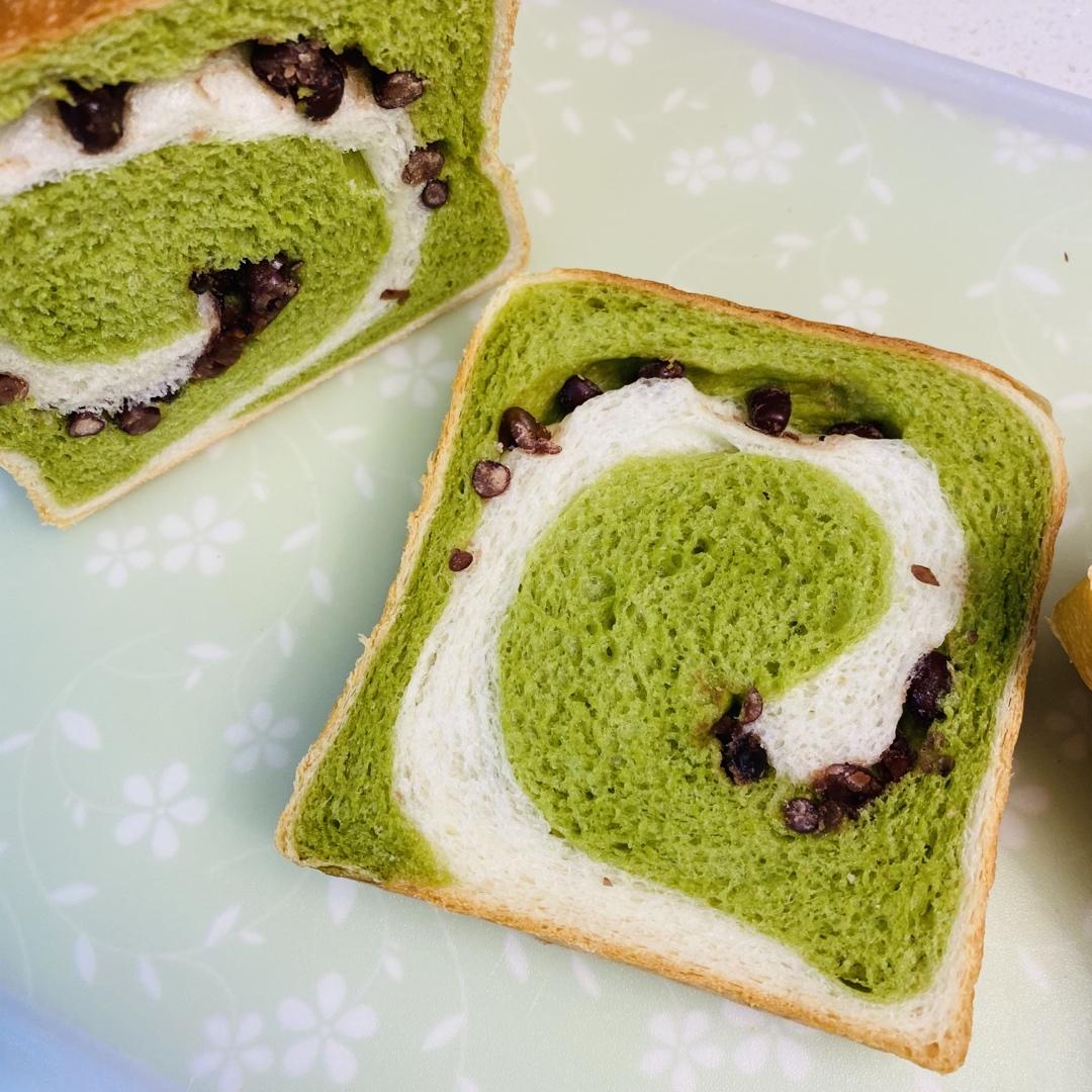 Sara吐司系列五：高颜值抹茶蜜豆双色吐司