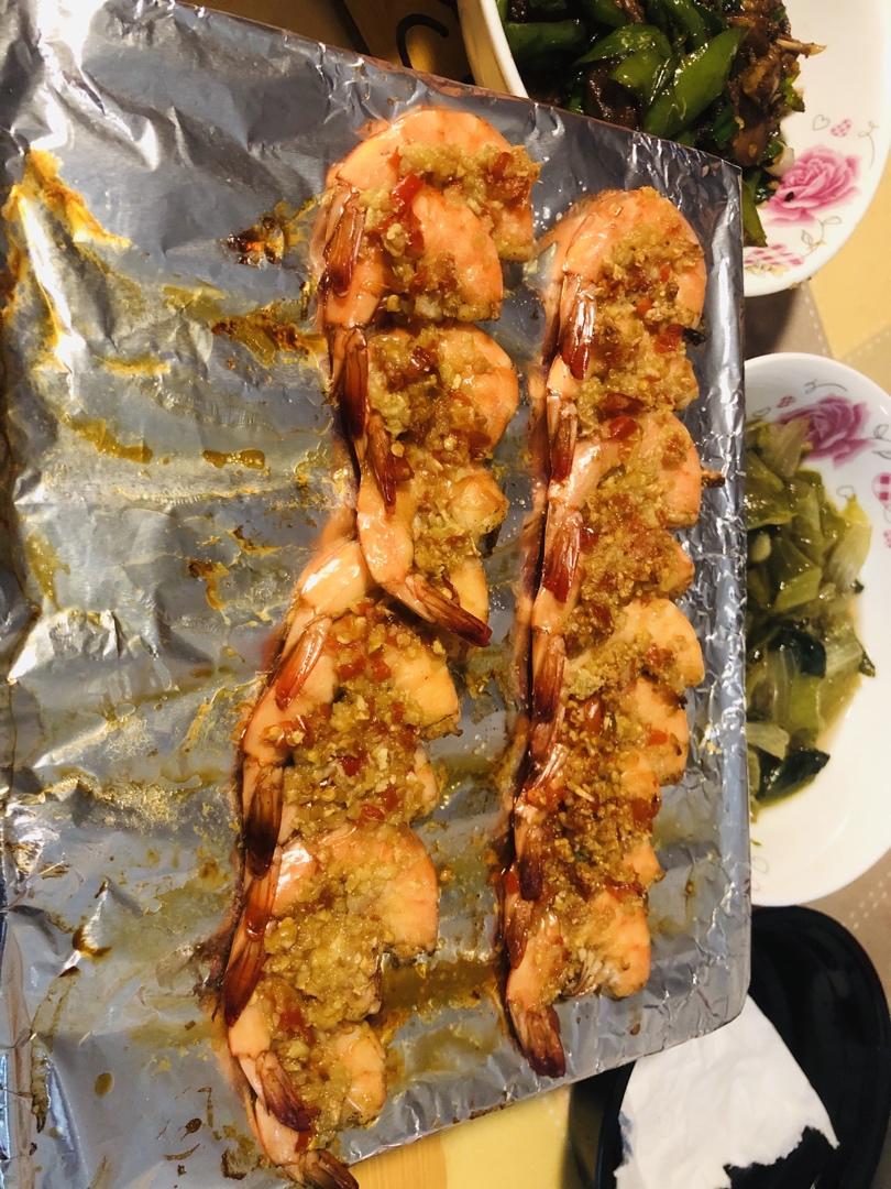 蒜蓉烤大虾