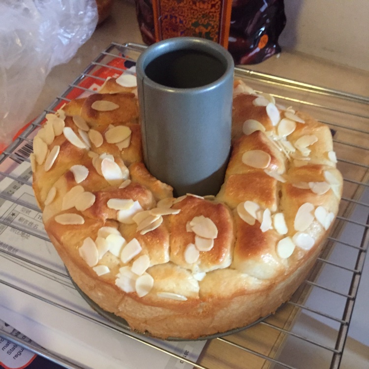 日式香浓炼乳面包