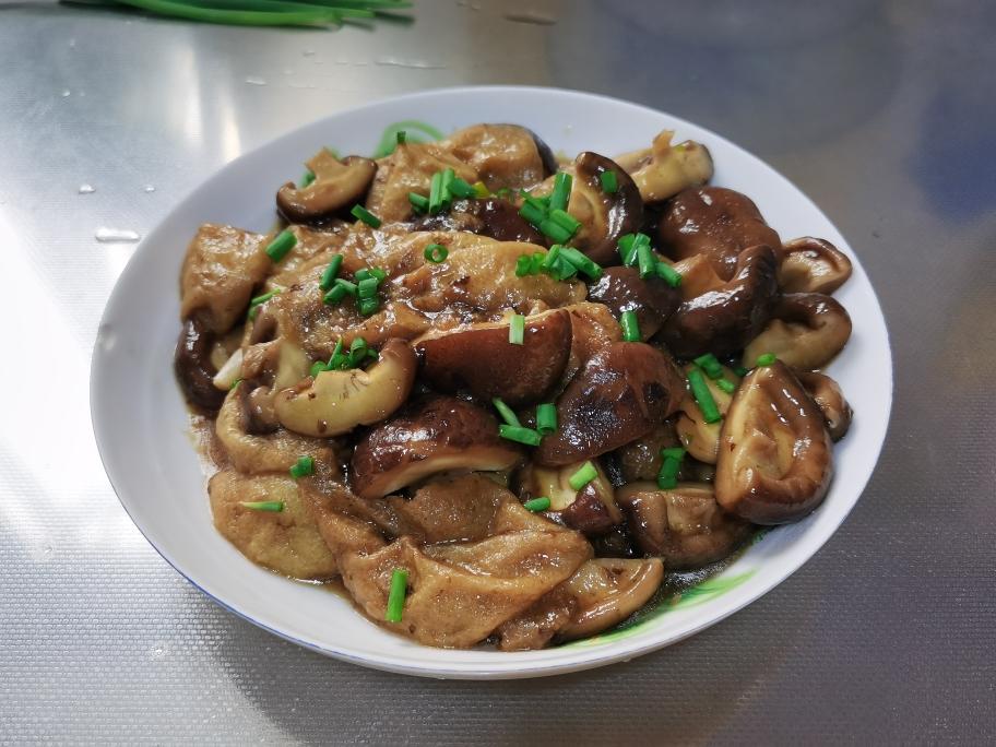 今日吃素～蚝油香菇面筋