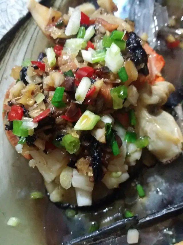 蒜蓉豆豉蒸鲜带的做法