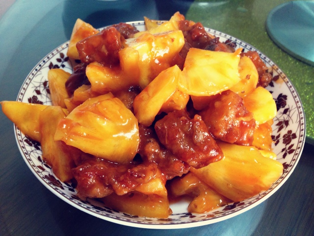 菠萝咕咾肉