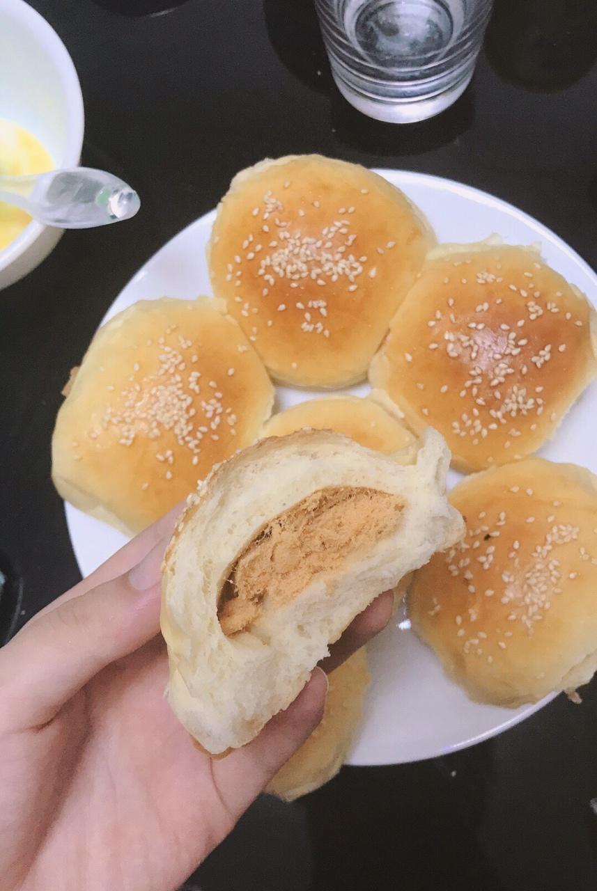 肉松餐包