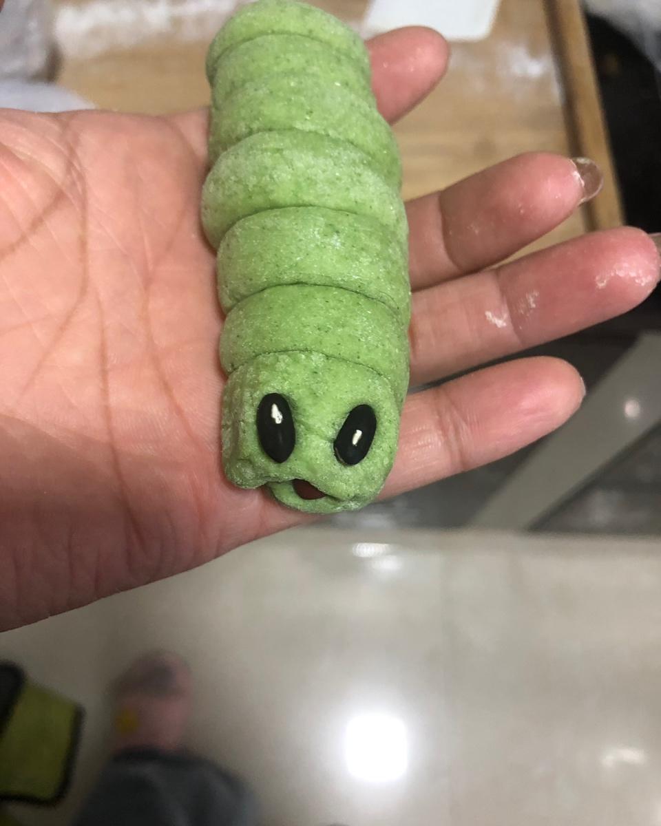 毛毛虫馒头