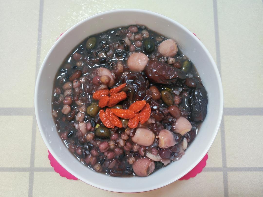 经过10次试做，终于调配出好吃的八宝粥配方，这味道绝了