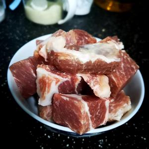 广式花菇红烧肉的做法 步骤1