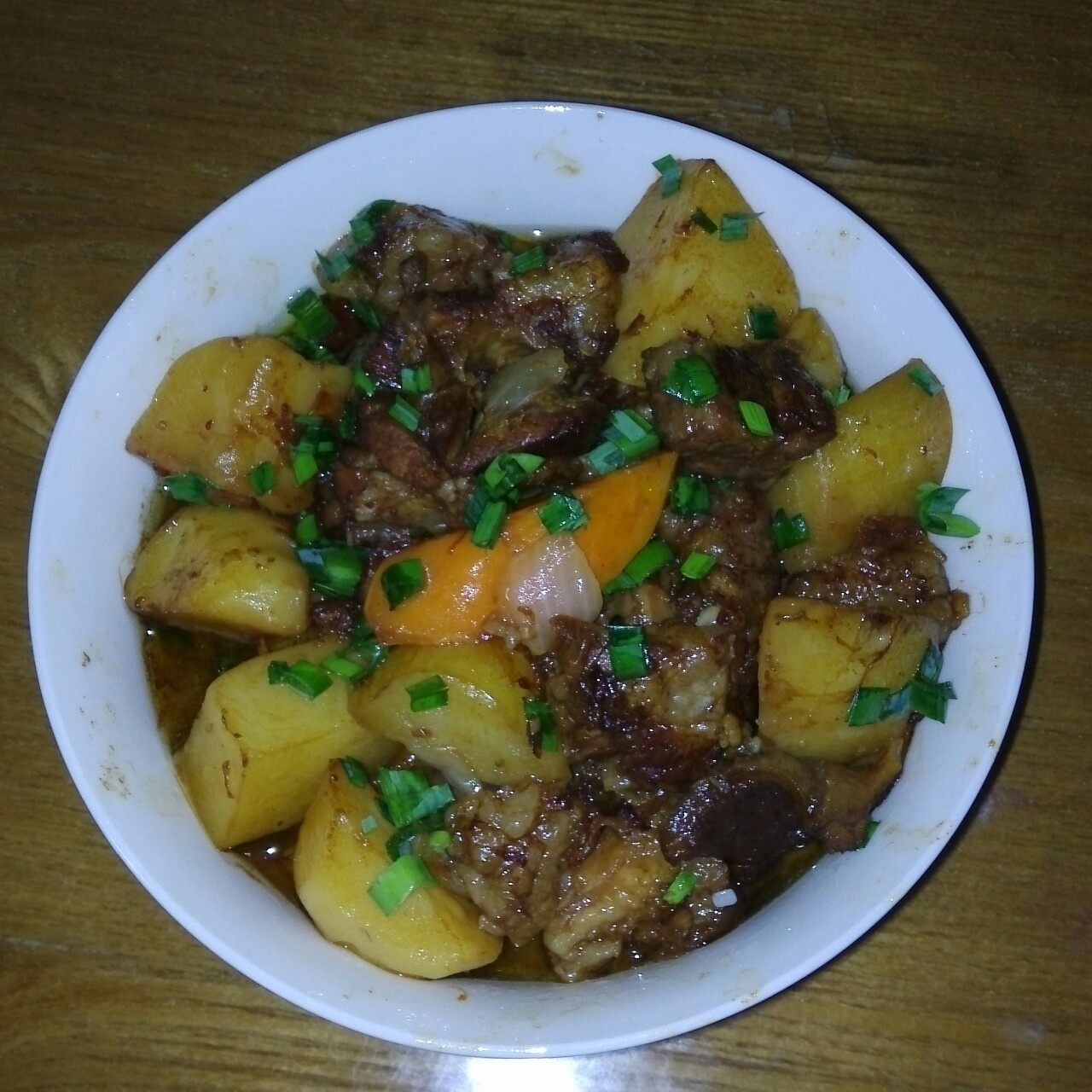 红烧土豆牛腩