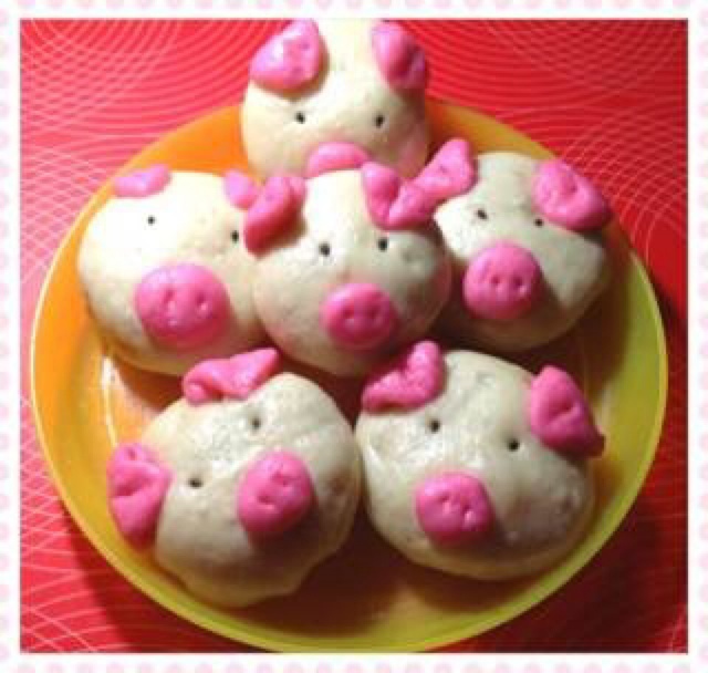 可爱的小猪豆沙包