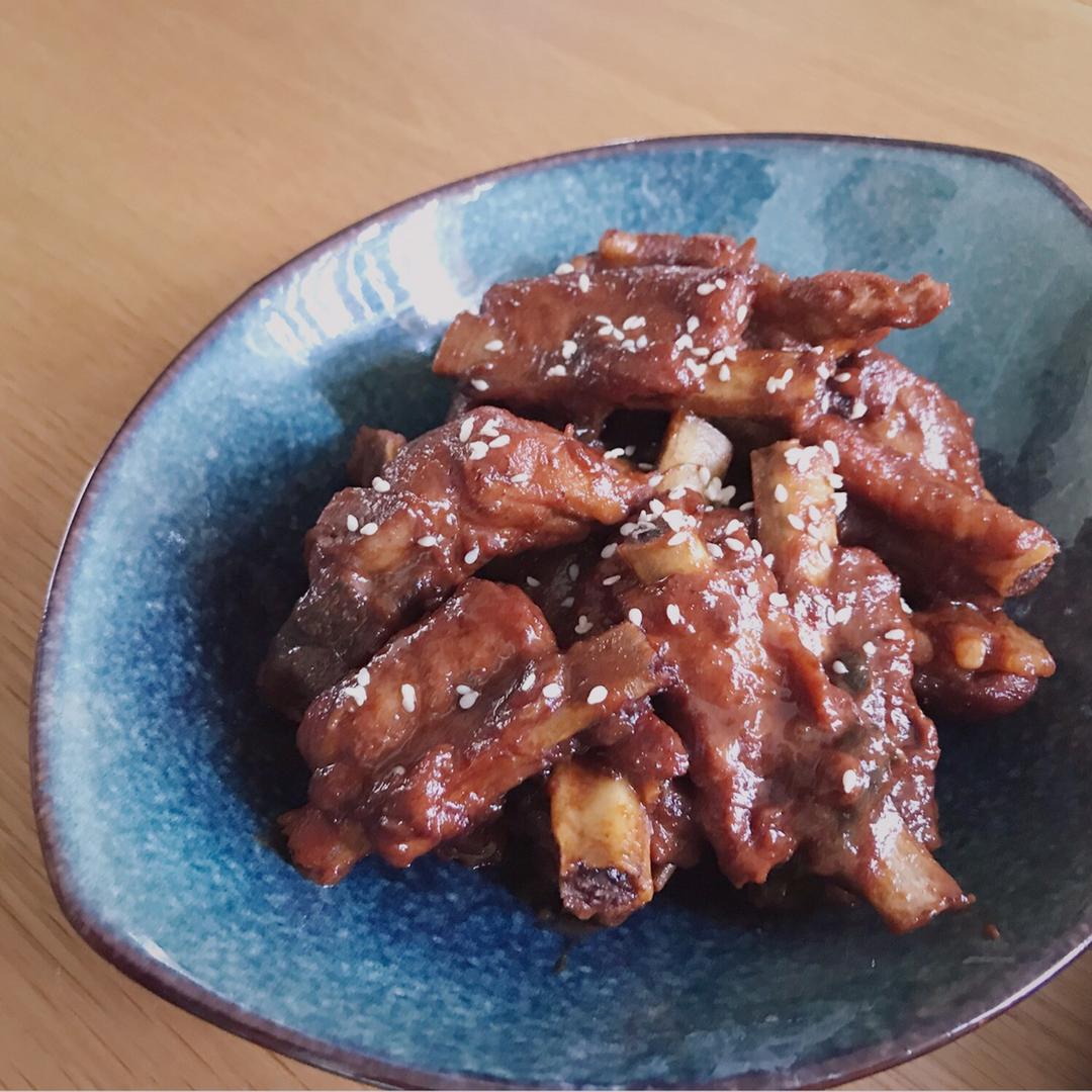 腐乳烧排骨