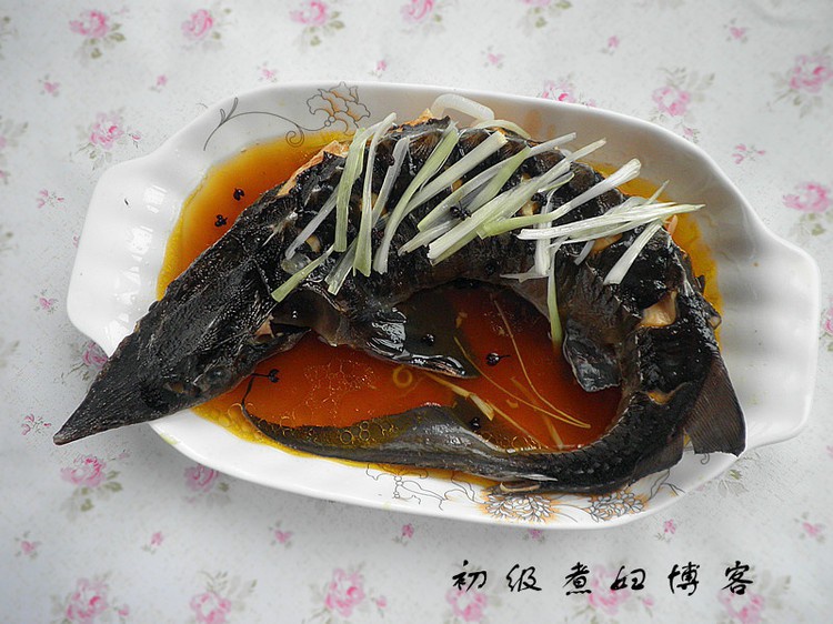 这鱼浑身都是宝——清蒸鲟鱼的做法