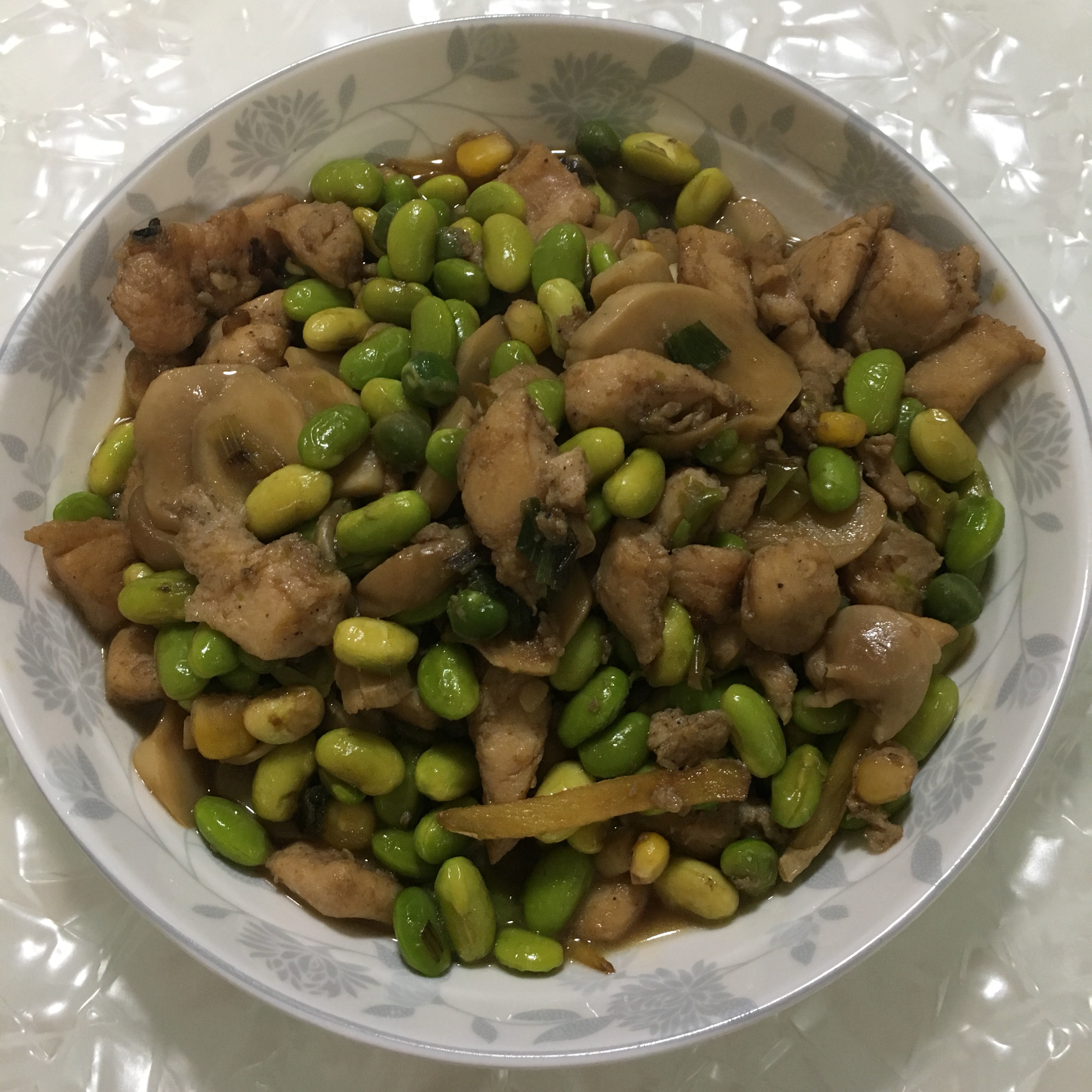 毛豆杏鲍菇炒鸡丁