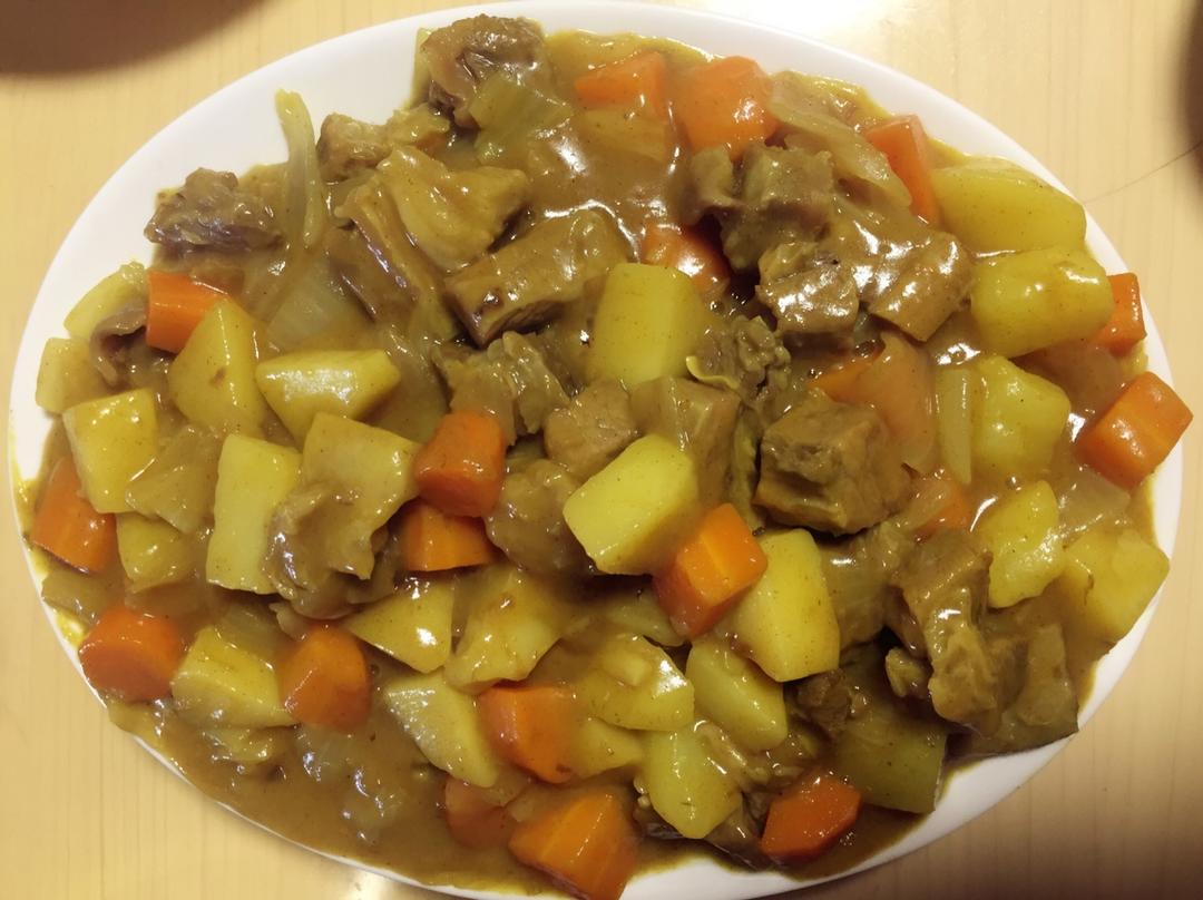 咖喱牛肉土豆