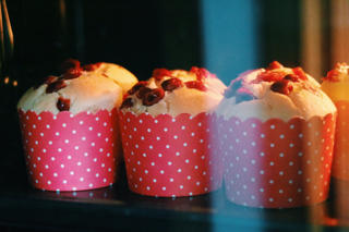 原味戚风纸杯蛋糕（烤箱做纸杯蛋糕）