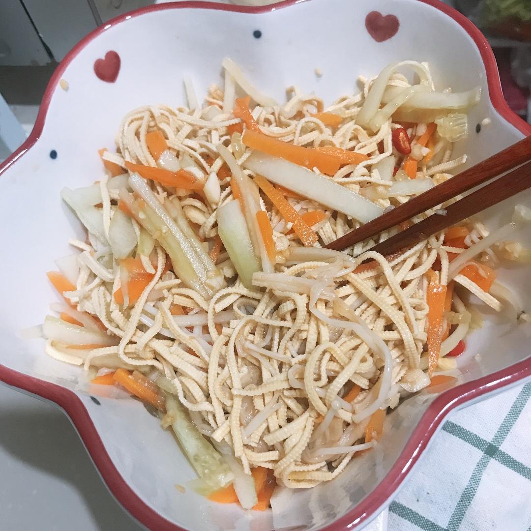 凉拌三丝