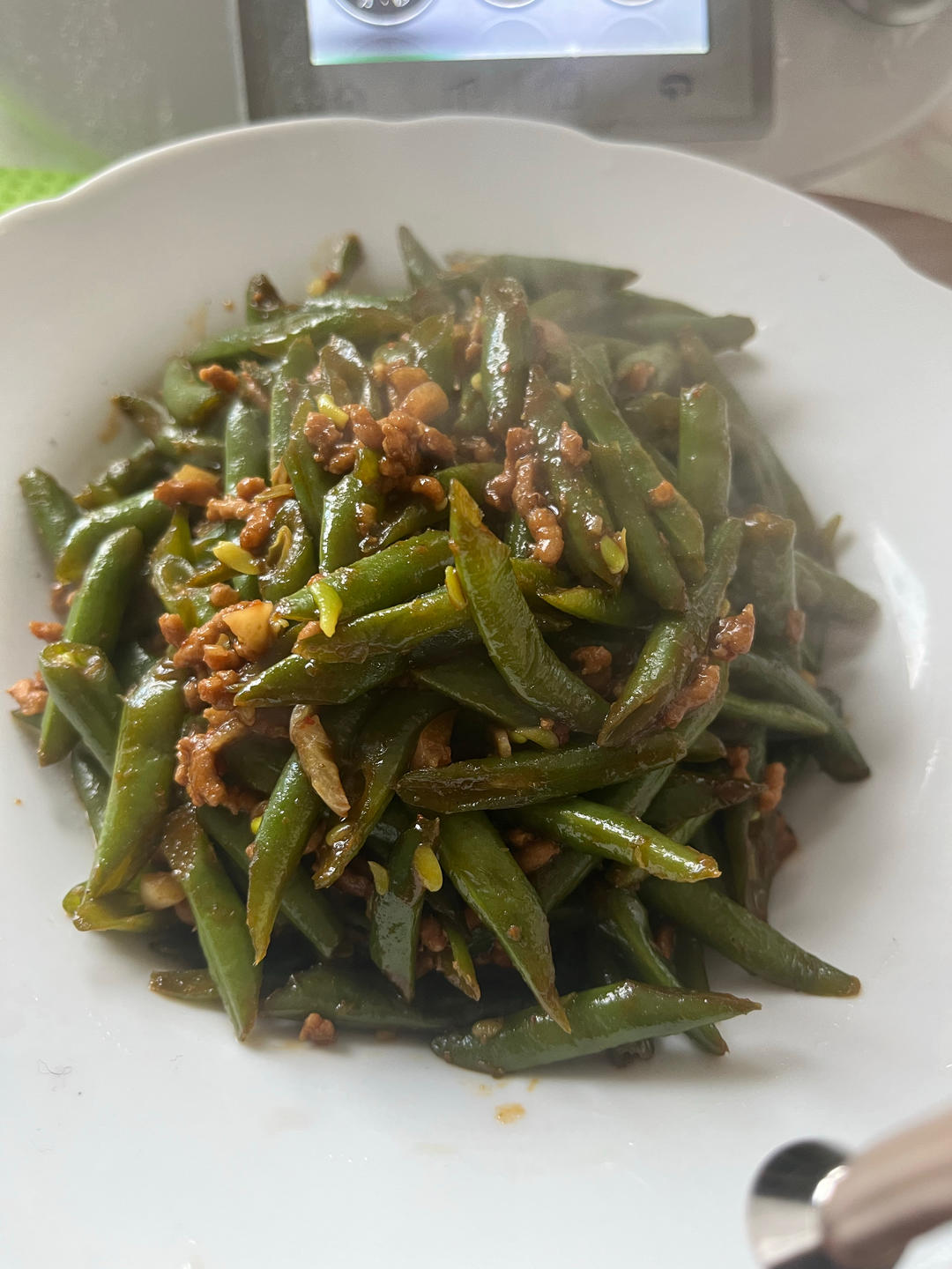比烧烤更好吃的干煸四季豆（小美版）