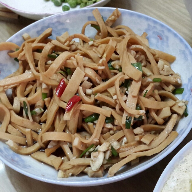 凉拌豆皮