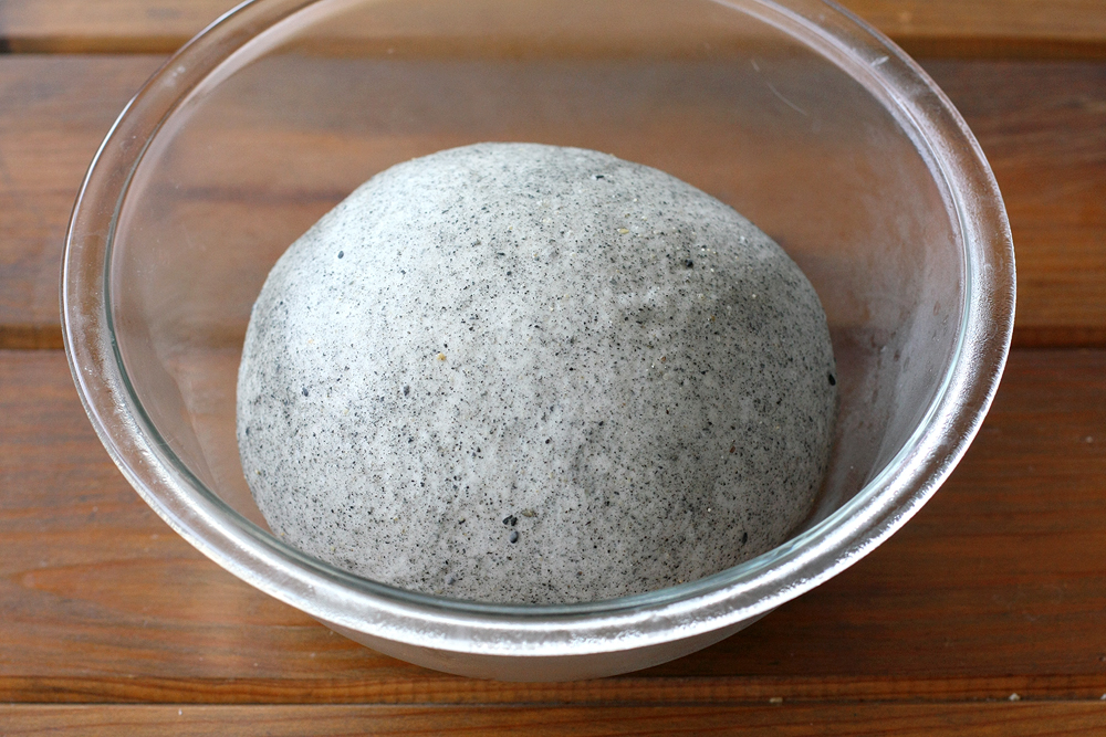 黑芝麻贝果—海氏厨师机版的做法 步骤6