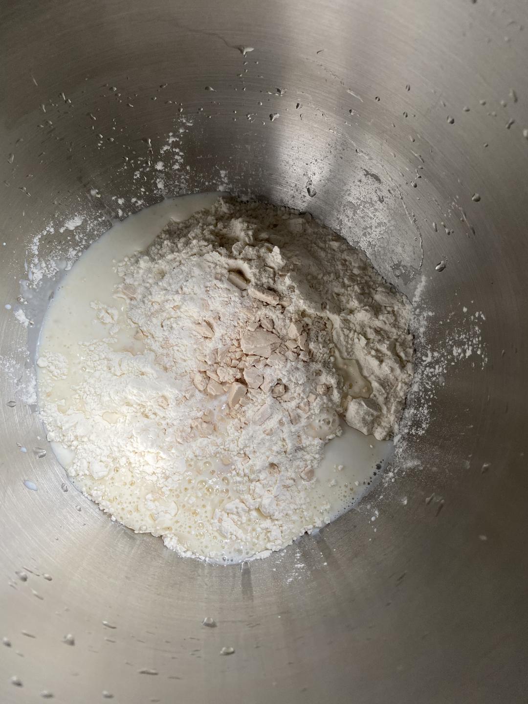 纯奶手撕吐司的做法 步骤1