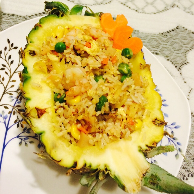 菠萝炒饭