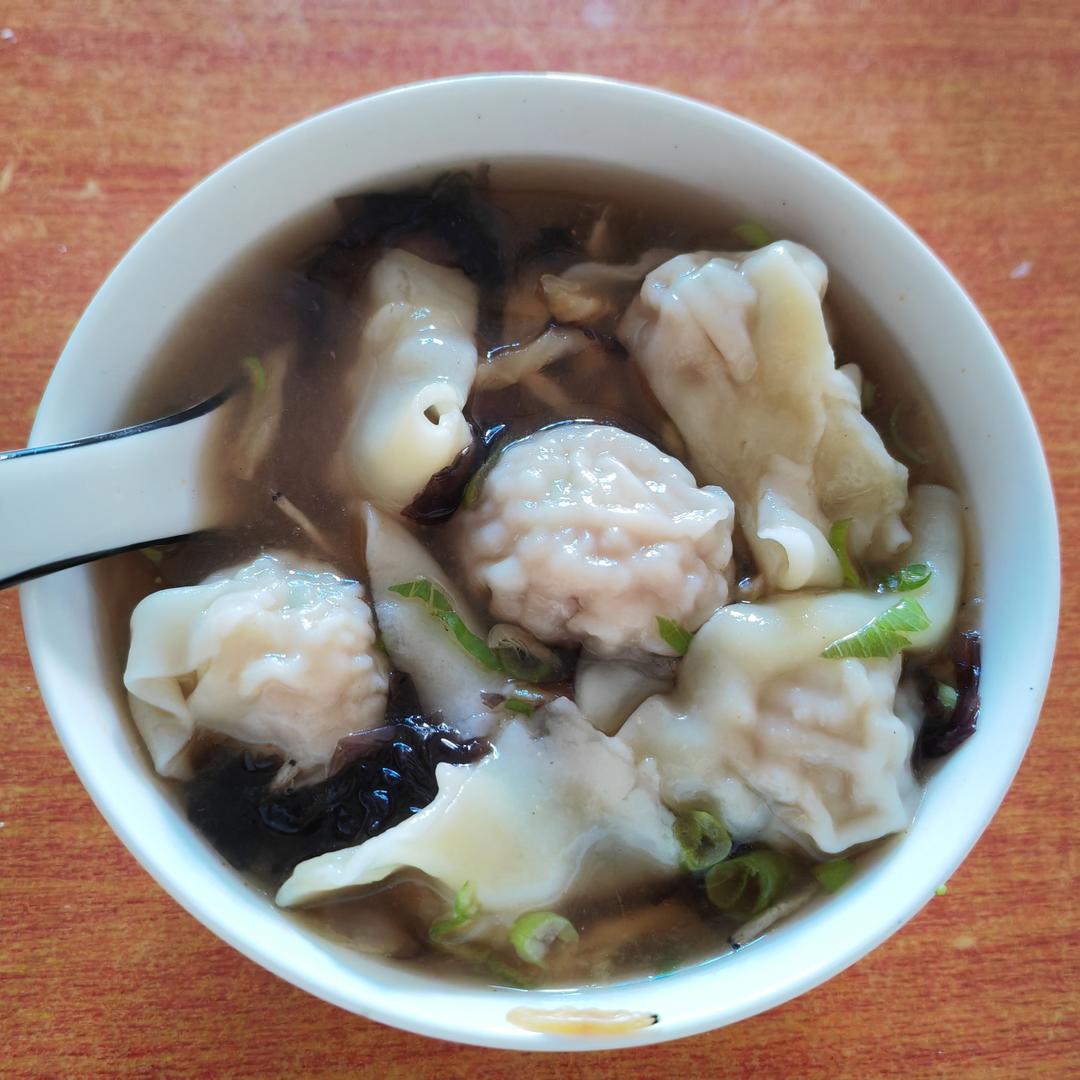 鲜肉小馄饨