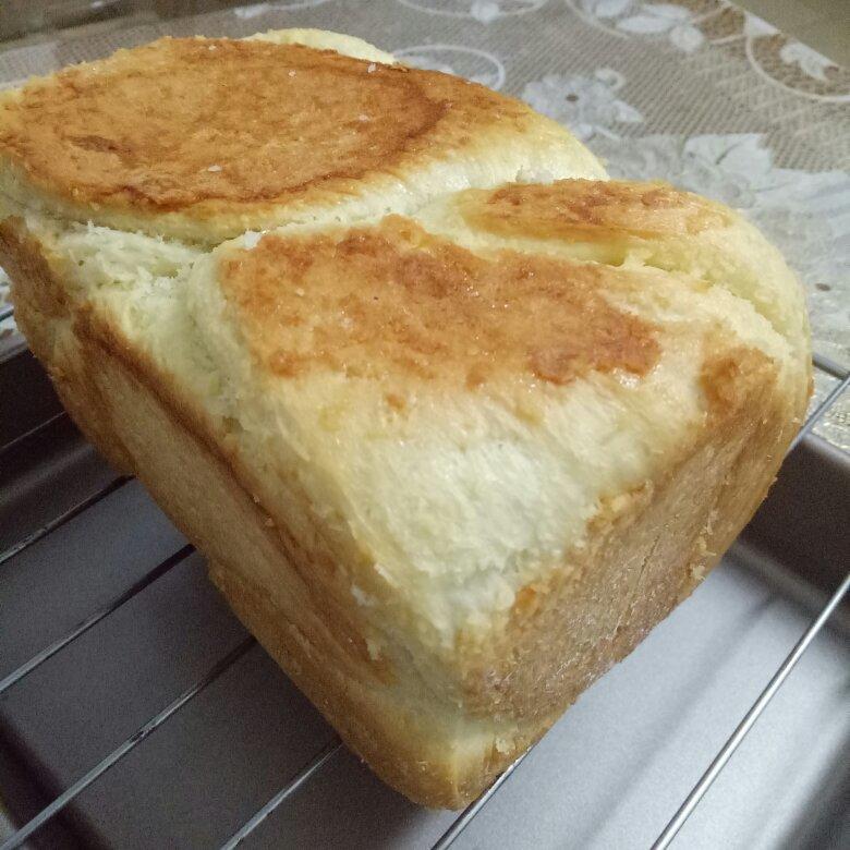 椰蓉吐司面包 Coconut Loaf