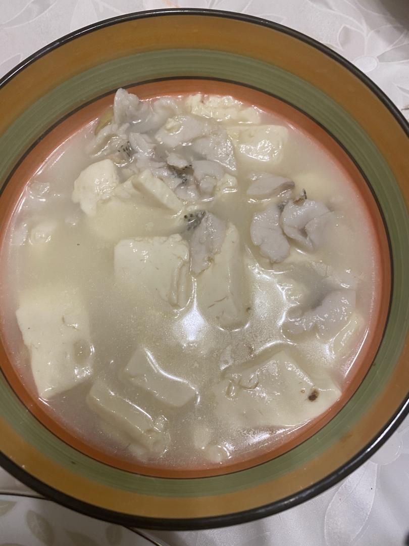 鲈鱼豆腐汤