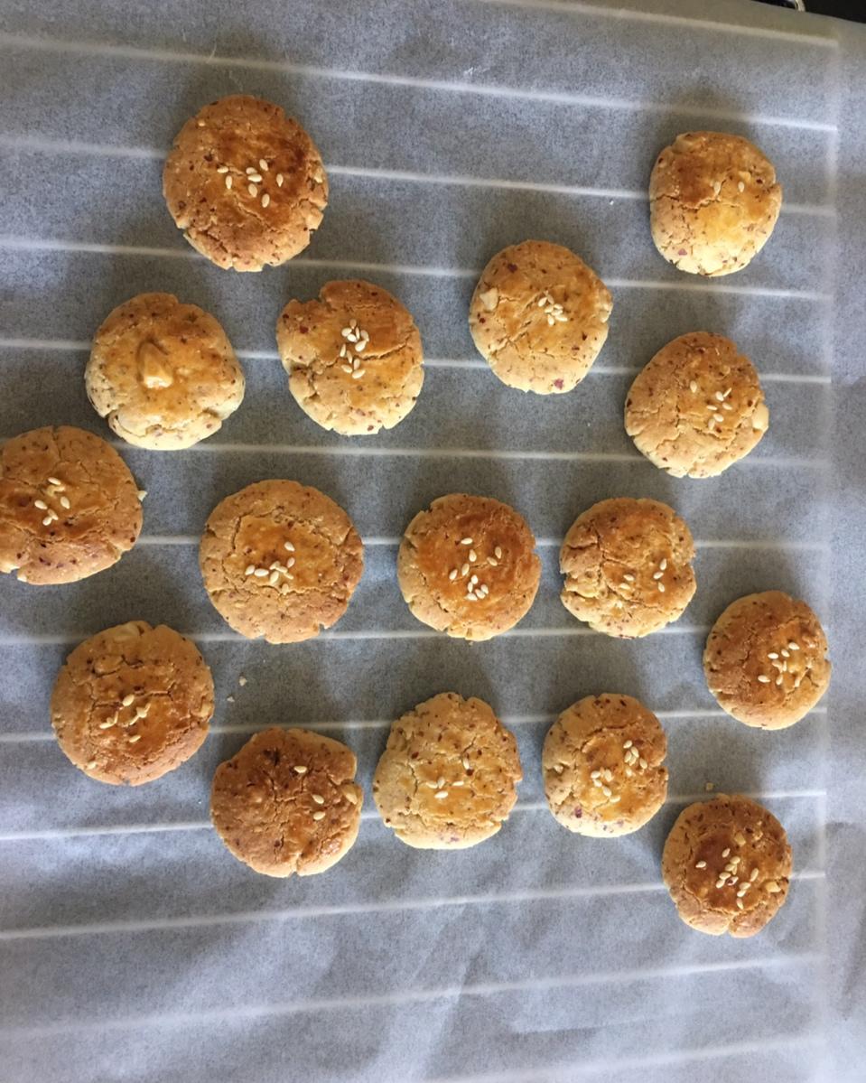 美味花生小小酥