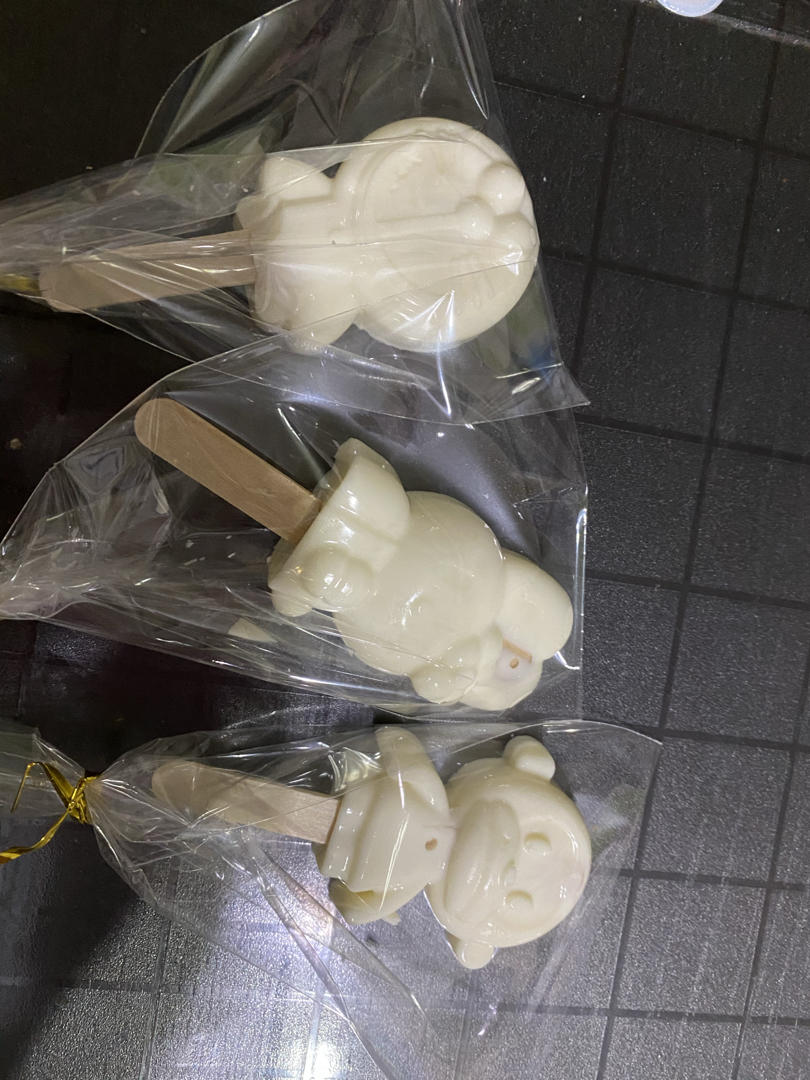 奶酪棒（秒杀市面上的妙可蓝多、女儿每天至少吃两支）