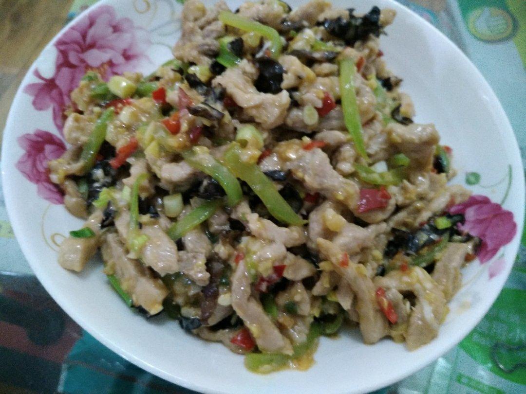 厨师长教你：“鱼香肉丝”的老式做法，味道很赞先收藏了