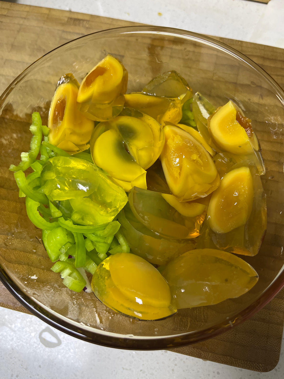 凉拌青椒洋葱变蛋