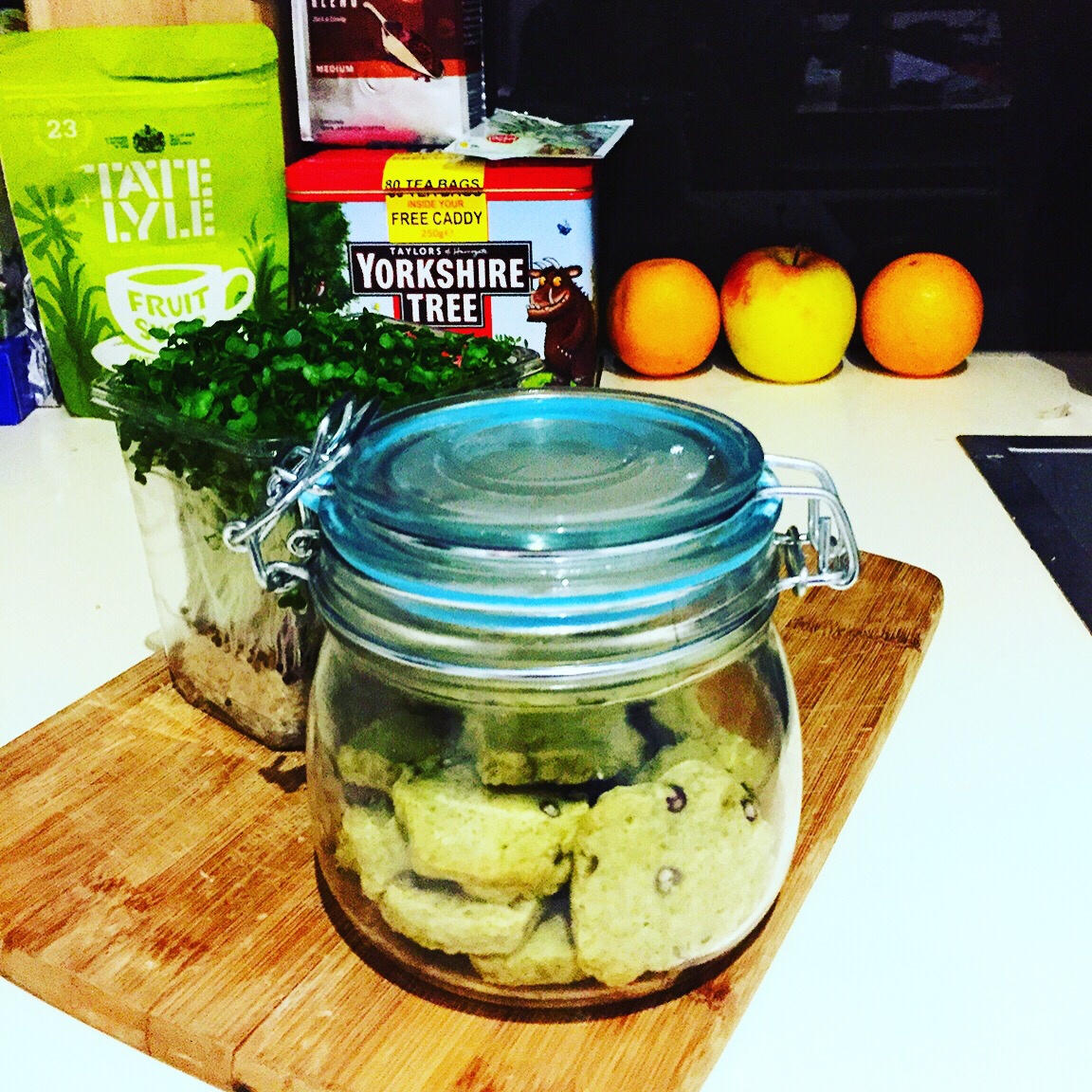 新手起步超简单黄油饼干（葡萄干/抹茶口味）