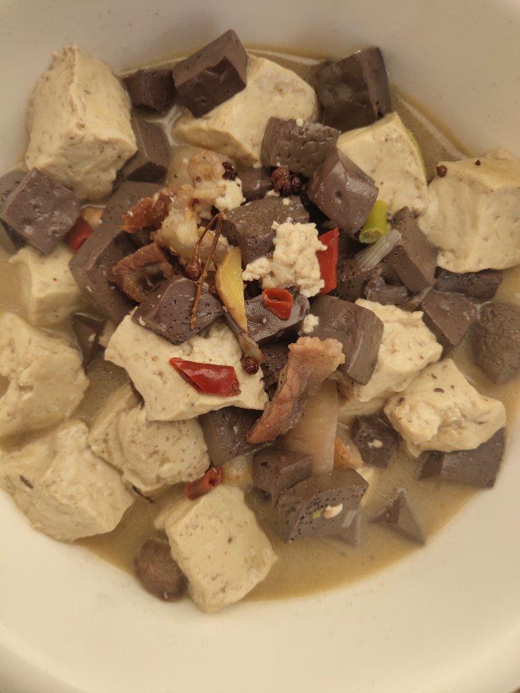 羊血豆腐