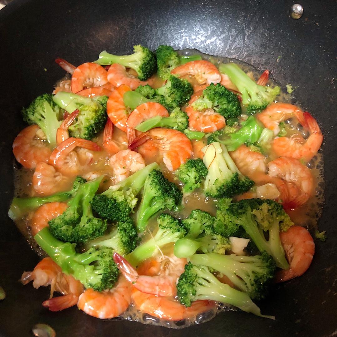 超入味的西兰花🥦炒虾仁🍤