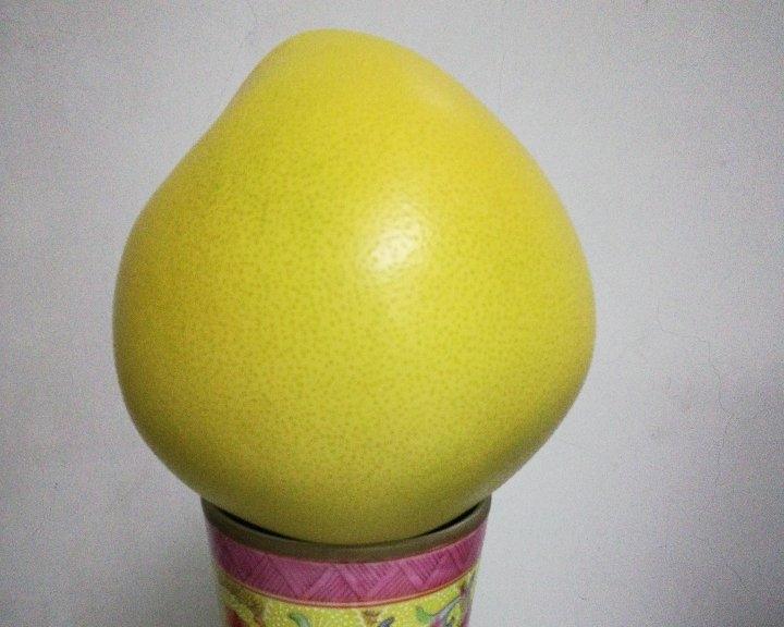 糖渍柚子皮的做法