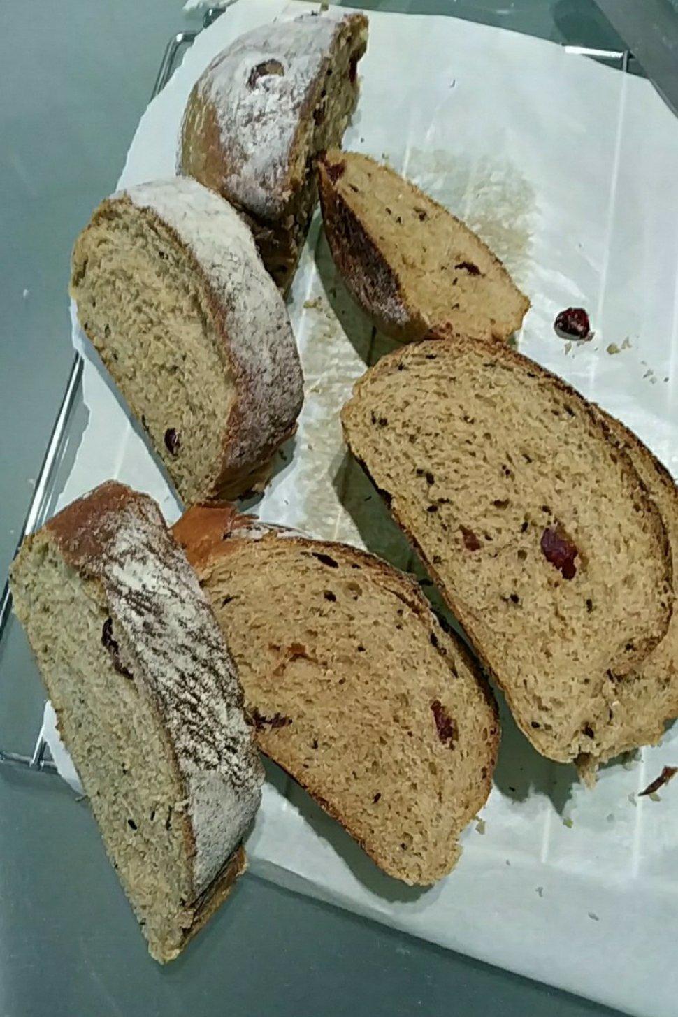 蔓越莓全麦黑糖面包