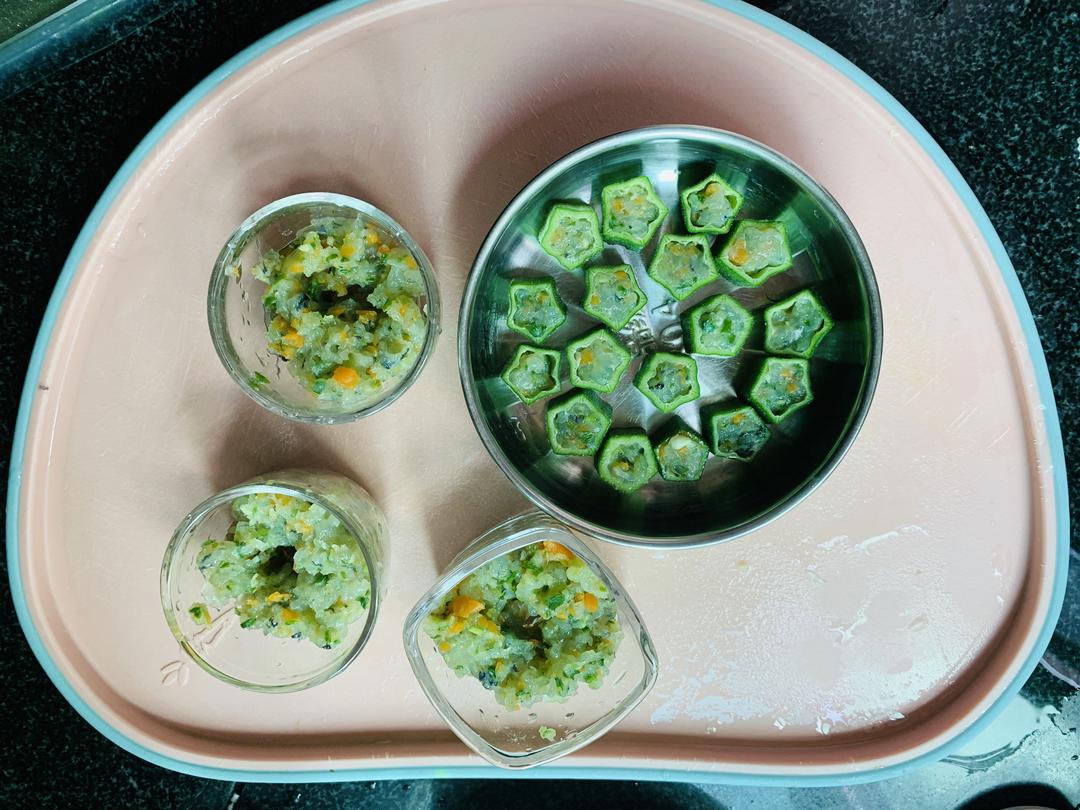 秋葵酿虾仁·宝宝辅食的做法