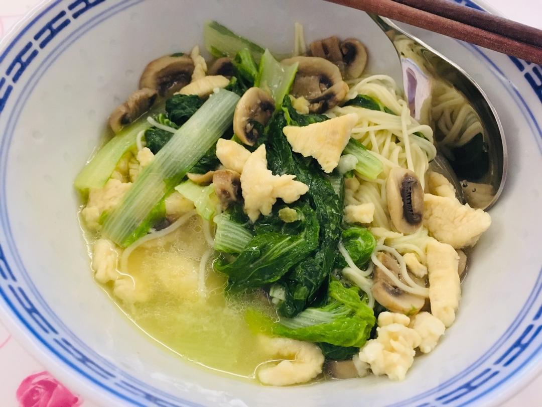 青菜蘑菇肉末面