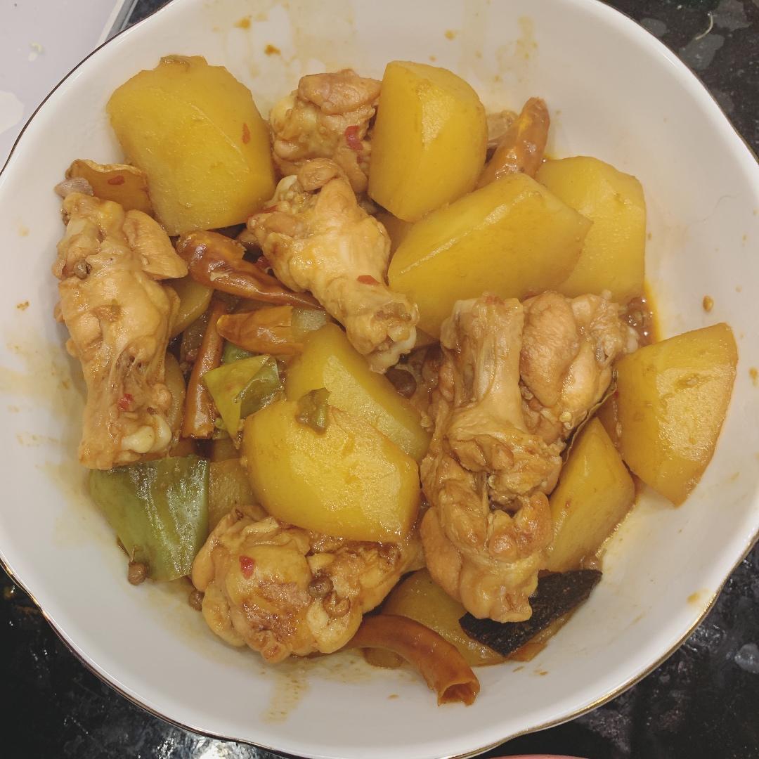 土豆烧鸡（非常下饭哦~）