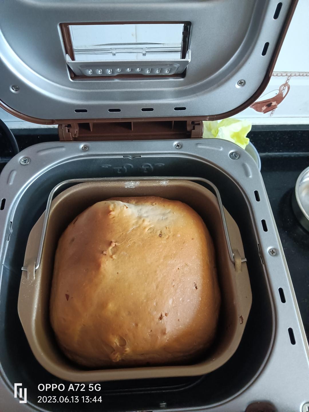 东菱面包机 普通面粉制作面包的做法
