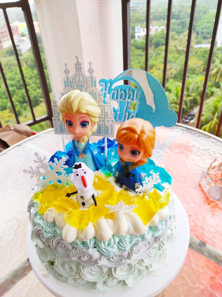 冰雪奇缘主题双层蛋糕--Frozen艾莎