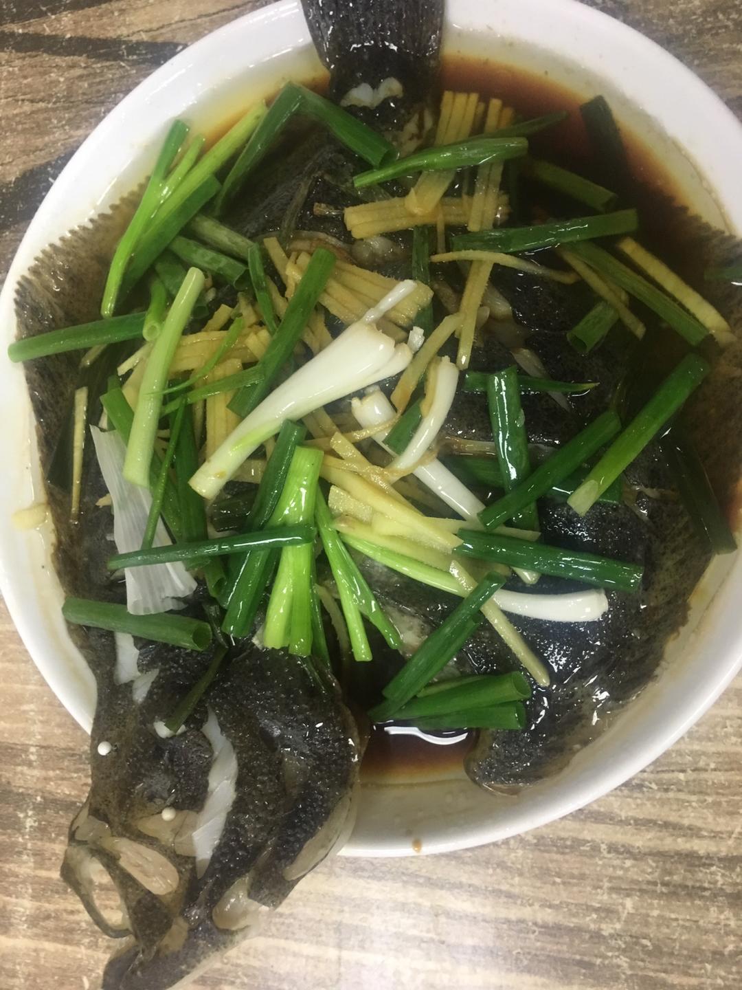 清蒸多宝鱼，鲈鱼，你也可以轻松做出饭店味道