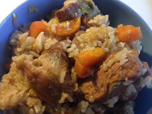 喷香排骨焖饭（爆好吃）