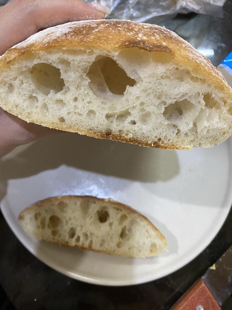 Ciabatta 恰巴塔面包 无揉 写给新手第一次接触高含水量面团的方子80%+含水量