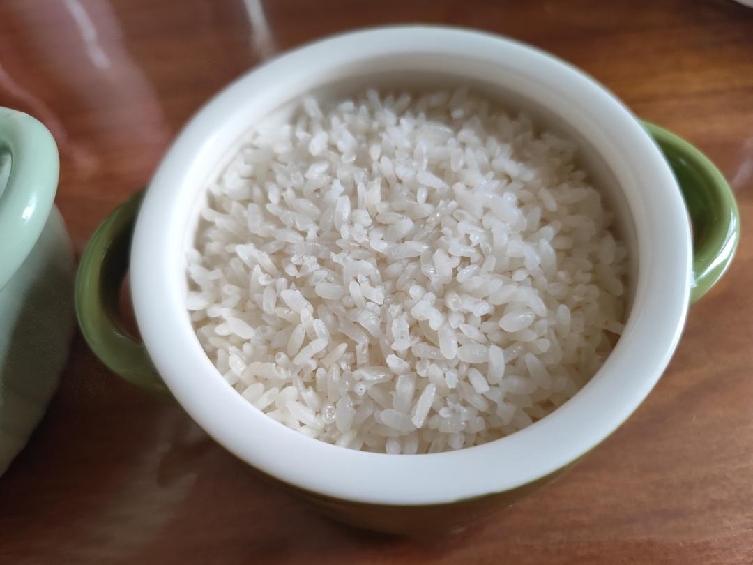 蒸锅蒸大米干饭